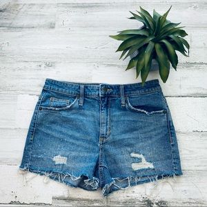 Universal Thread high rise shortie size 4